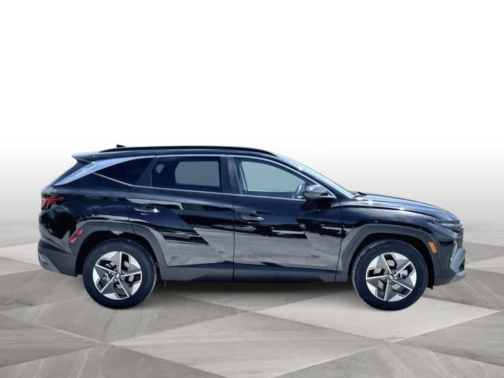 New 2026 Phantom Black Hyundai SEL image 9