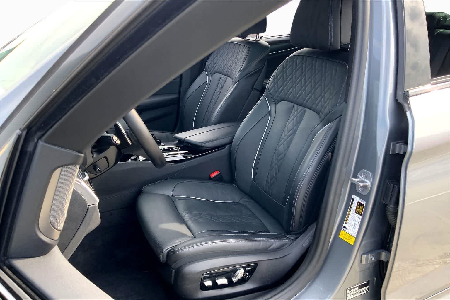 Used 2023 Skyscraper Gray Metallic BMW 530i image 7