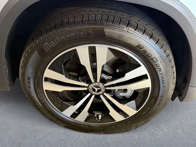 Certified Used 2026 Silver Mercedes-Benz GLA 250 image 8