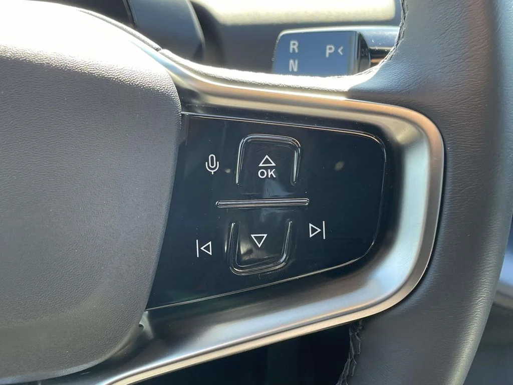 2025 Volvo EX30 Ultra - Photo 11