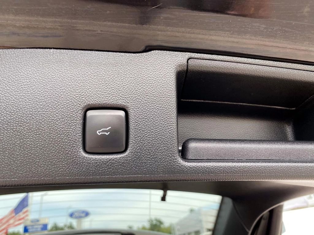 Used 2023 Black Ford Active image 7