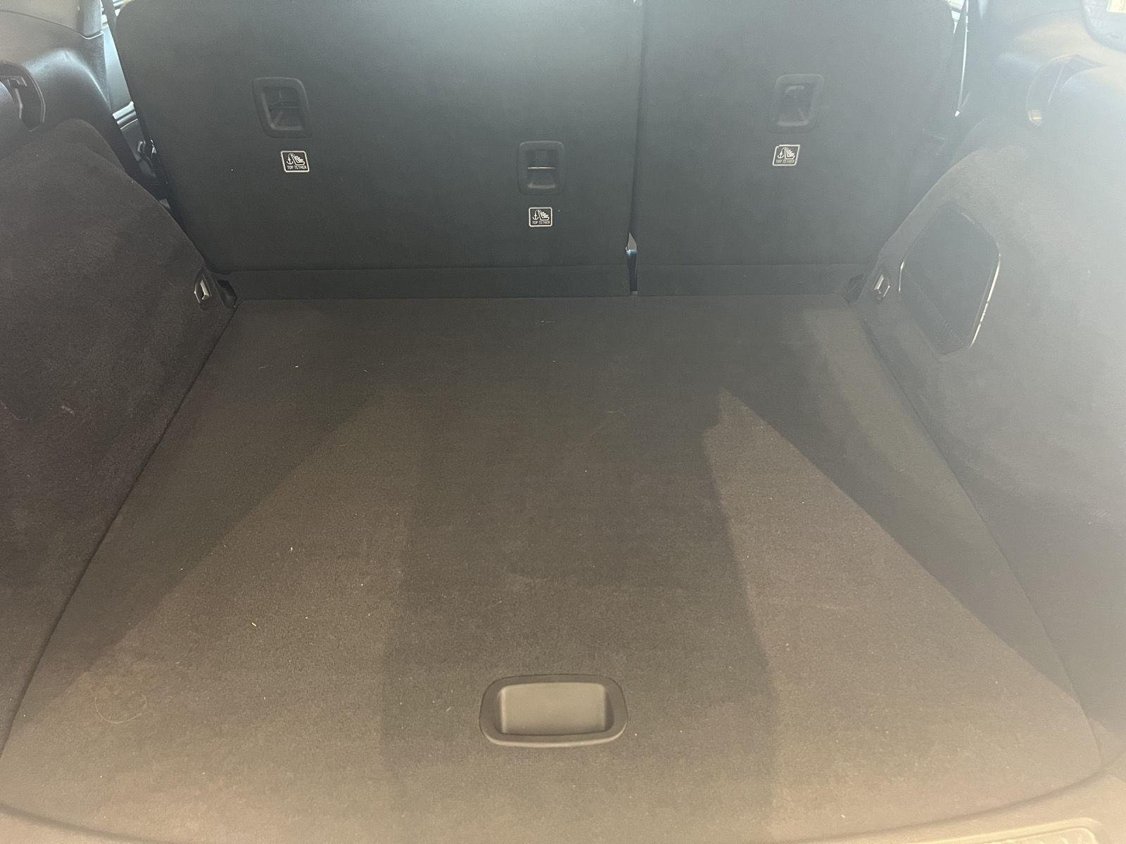 Used 2024 Bright White Clearcoat Jeep Overland image 28