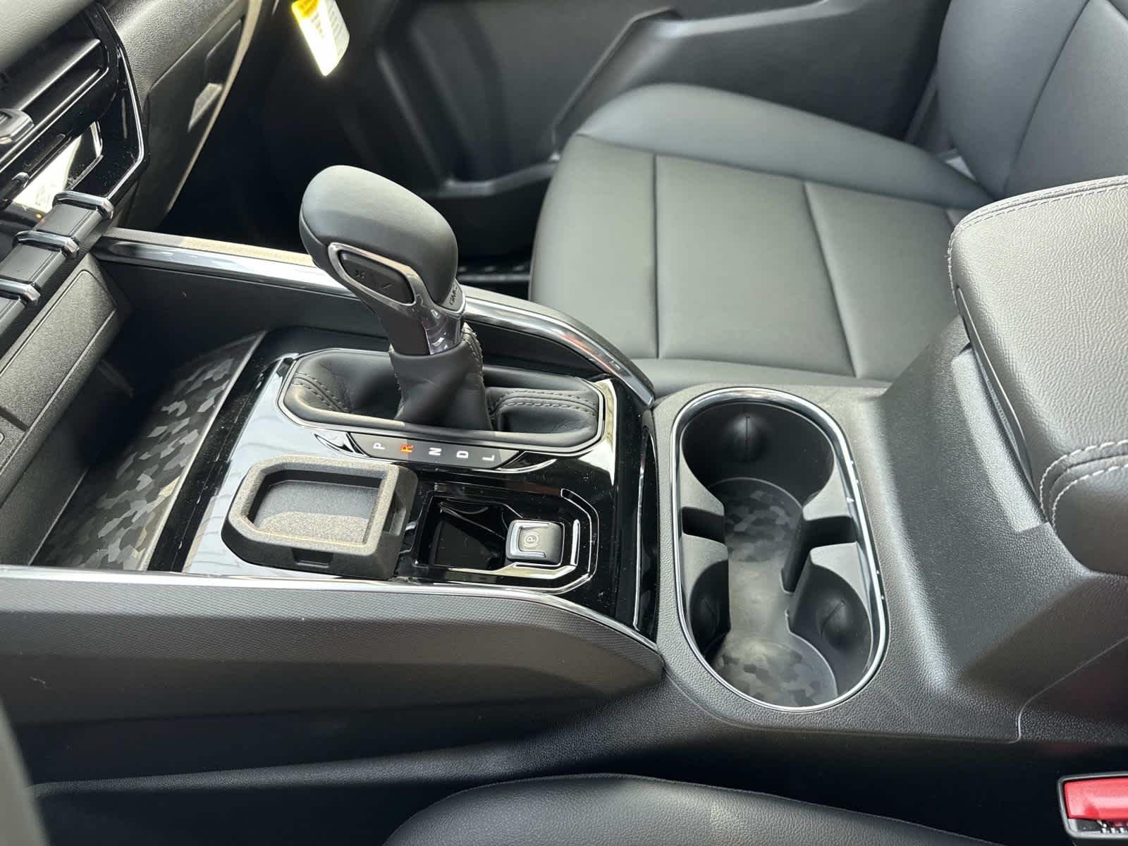 2026 GMC Canyon Elevation - Photo 18