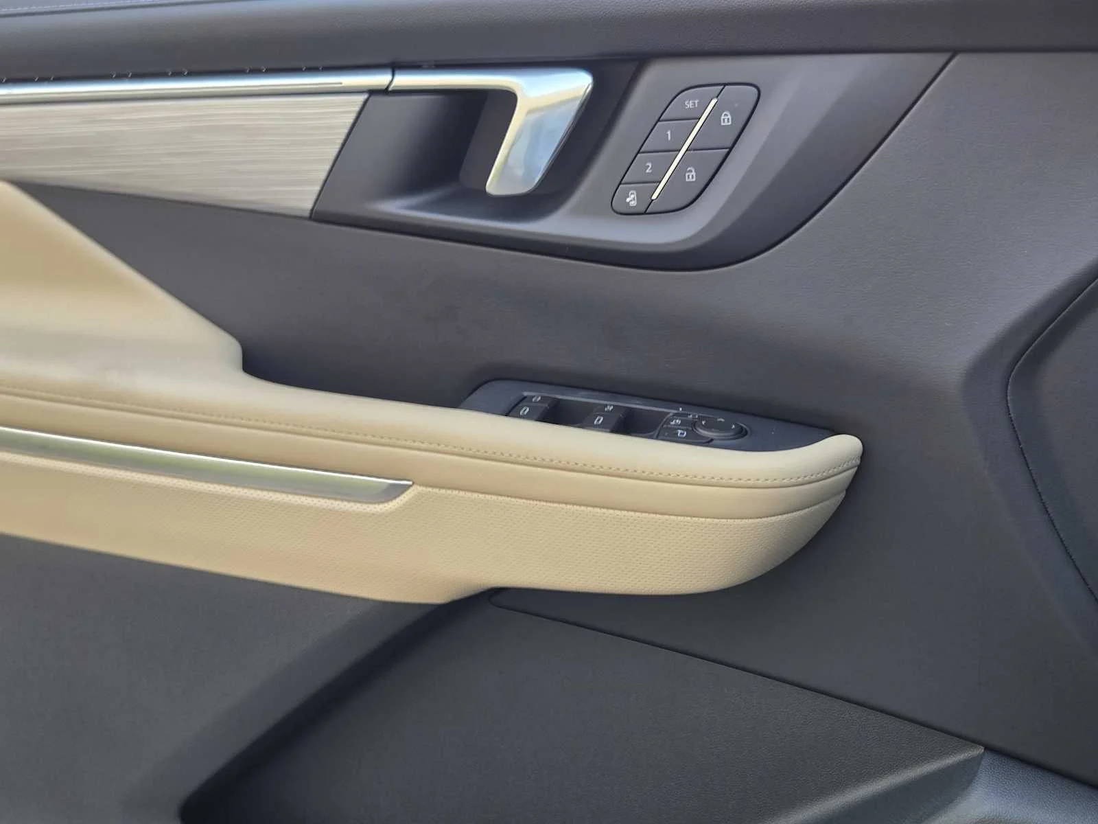 2027 Buick Enclave Preferred - Photo 15