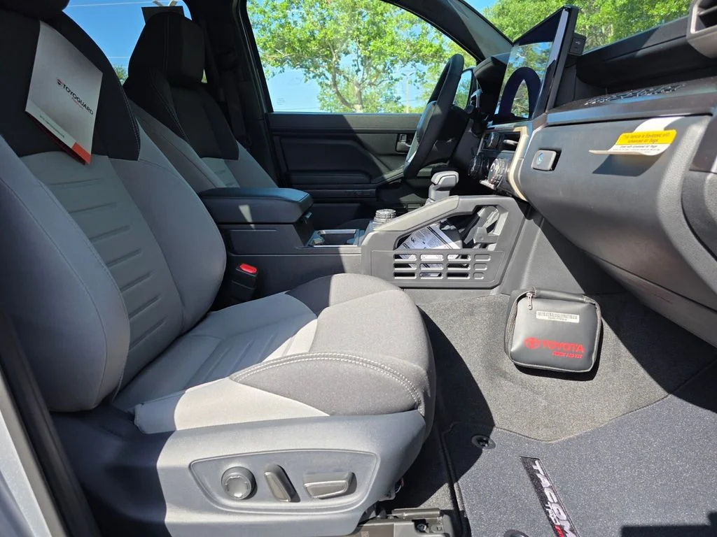2026 Toyota Tacoma TRD Off Road - Photo 14