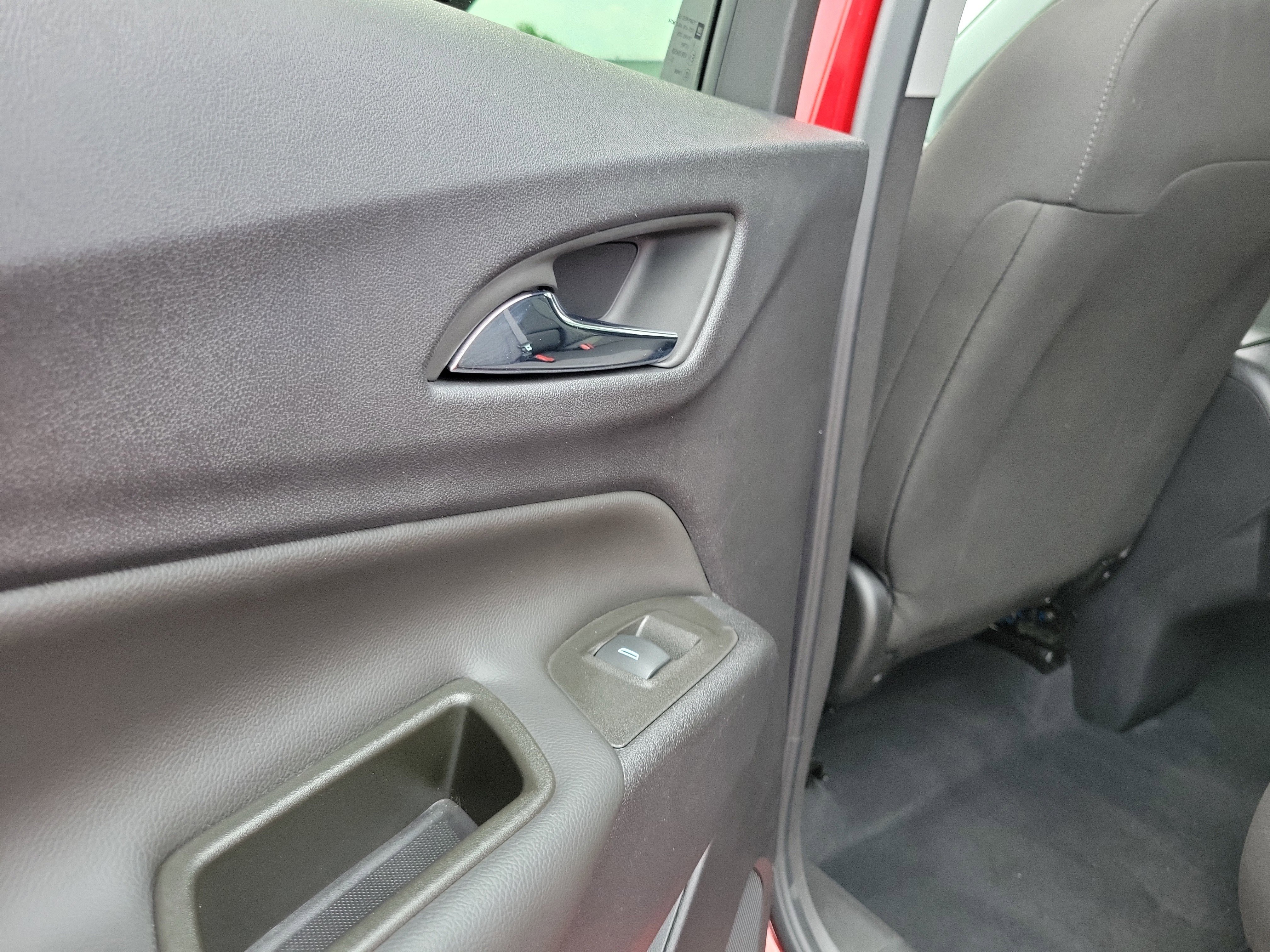 2023 Chevrolet Equinox LT - Photo 13