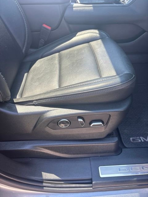 Used 2021 Gray GMC Denali image 35