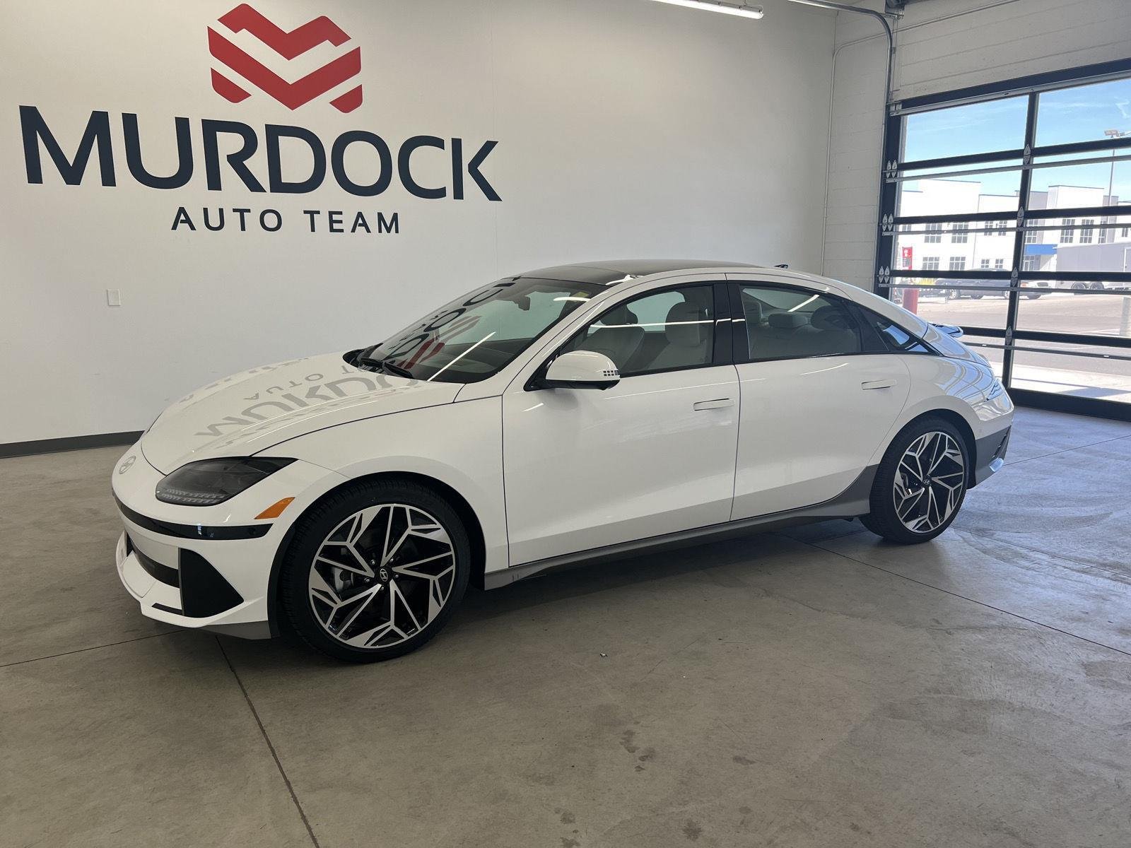 2025 Hyundai IONIQ 6 Limited - Photo 1
