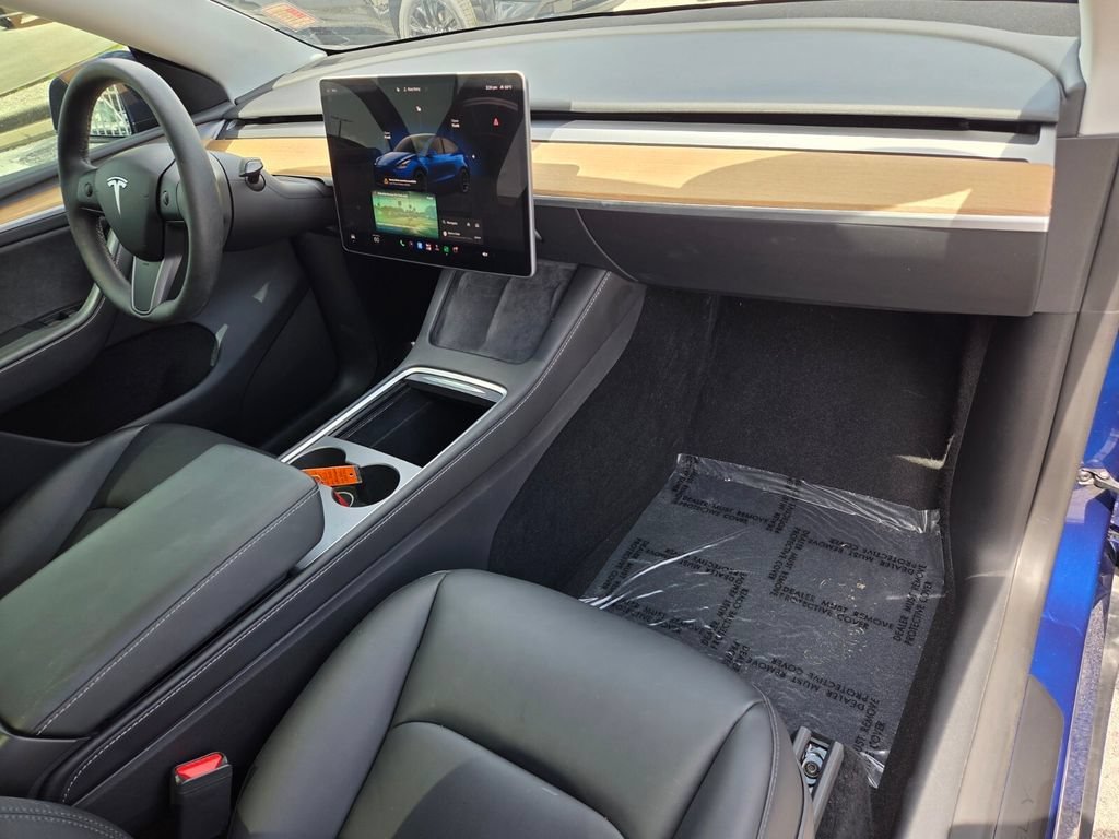 2024 Tesla Model Y Performance - Photo 19