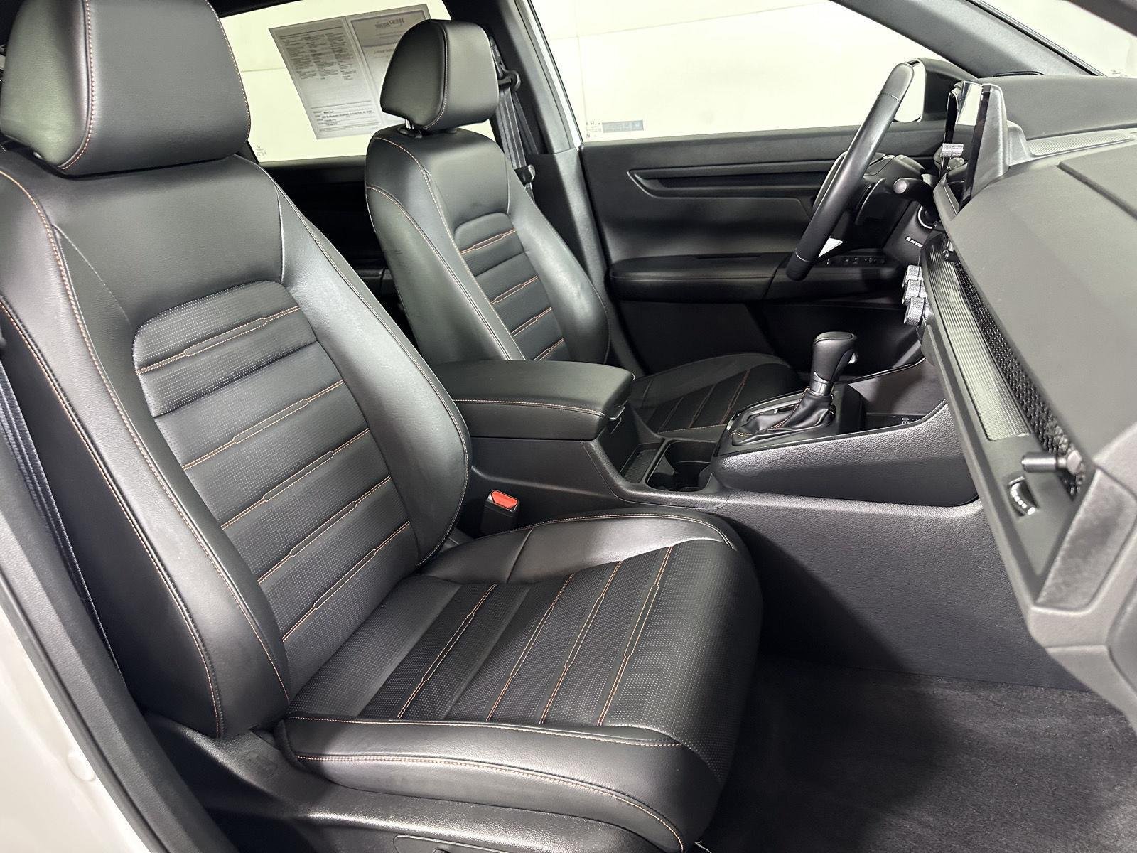 Used 2024 Platinum White Pearl Honda Sport-L image 8
