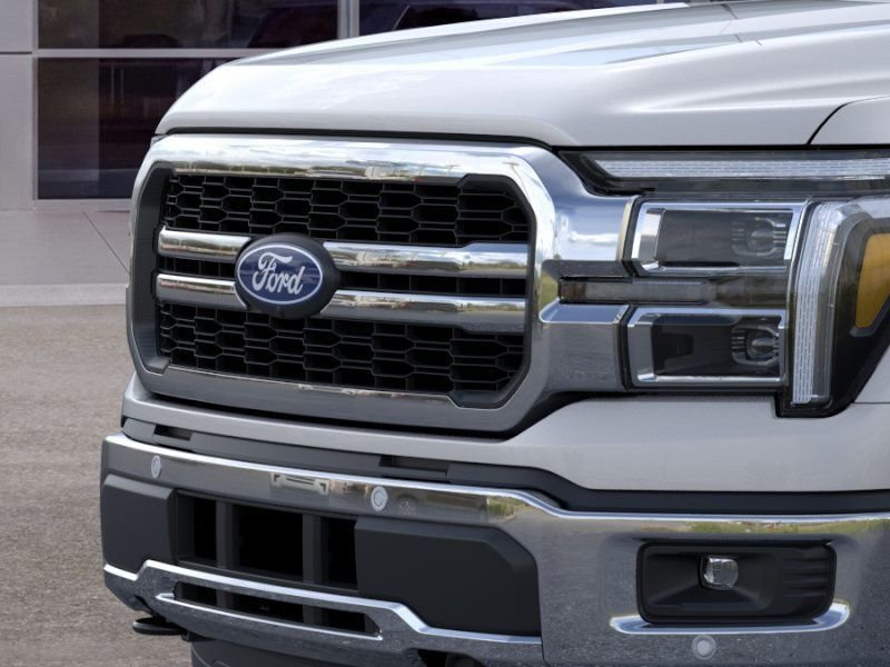 New 2026 Iconic Silver Metallic Ford Lariat image 17