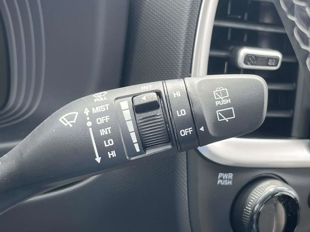New 2026 Silver Hyundai SEL image 25