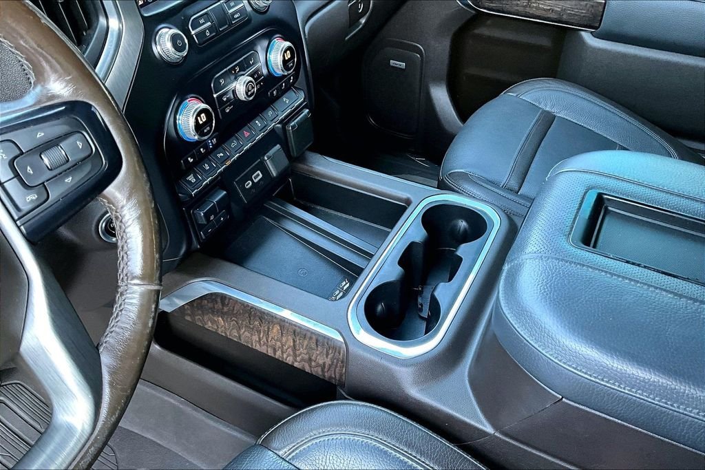 Used 2020 White GMC Denali image 12