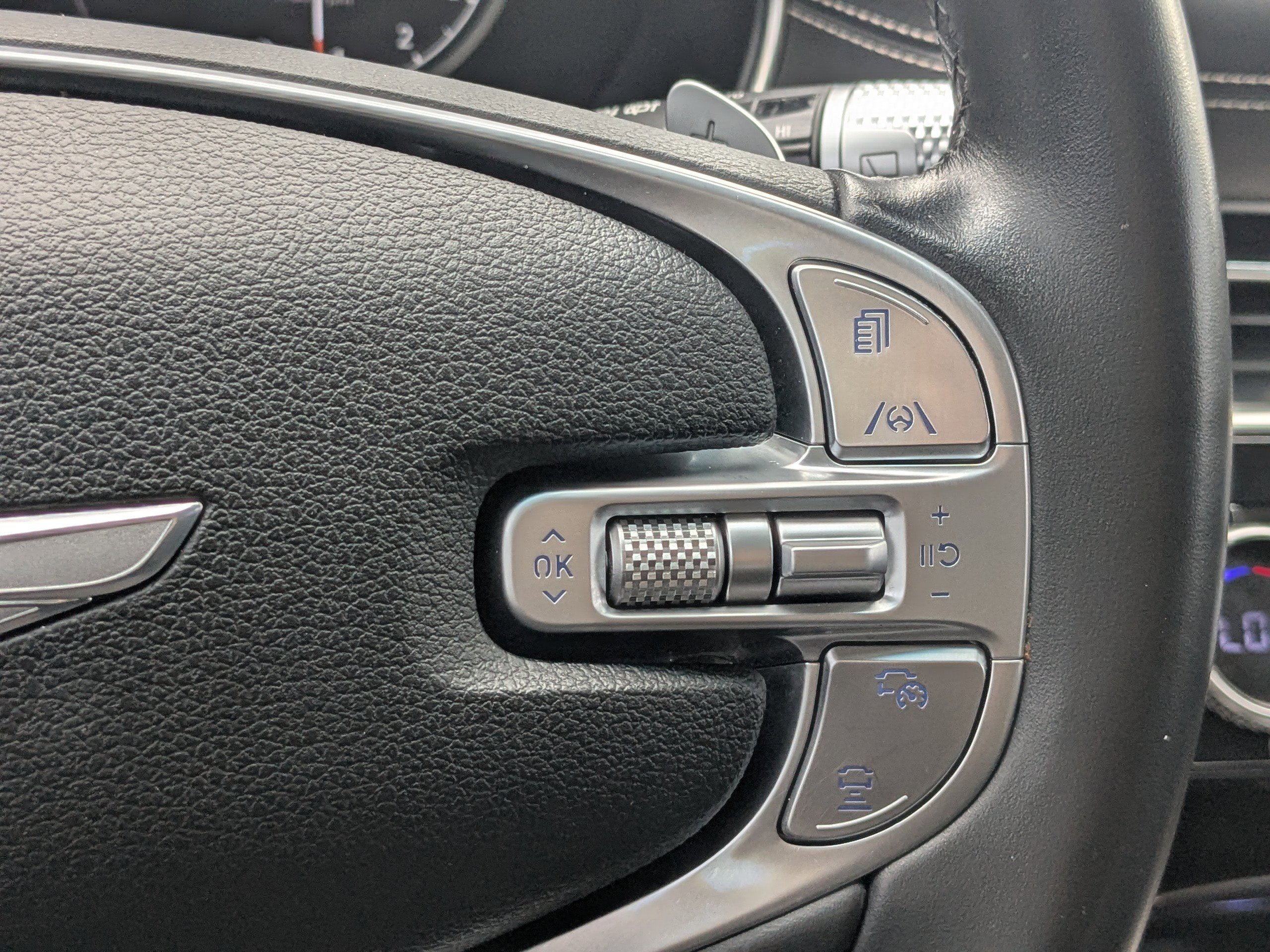2024 GENESIS GV80 Standard - Photo 28