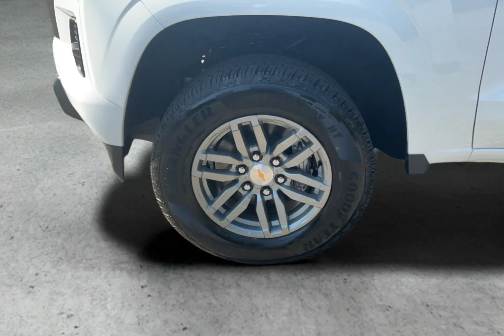 2026 Chevrolet Colorado LT - Photo 22