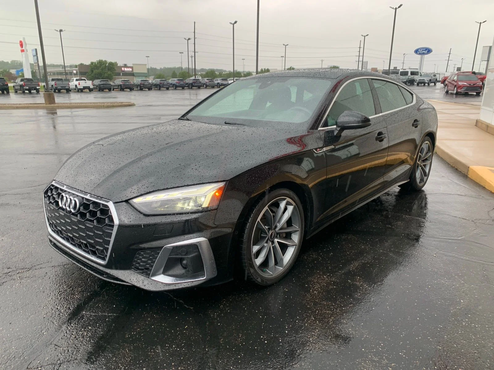 Used 2021  Audi 45 S line Prestige image 3