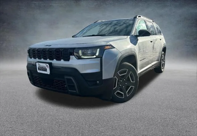 New 2026 Silver Zynith Clear-Coat Exterior Paint Jeep Limited image 2