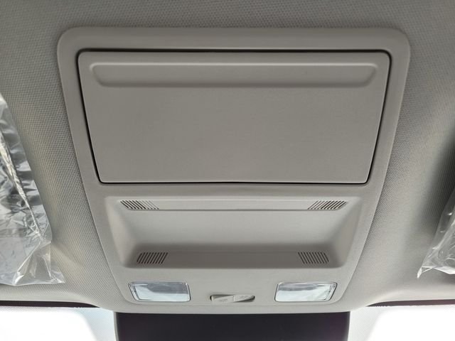 New 2026 Carbonized Gray Metallic Ford XLT image 68