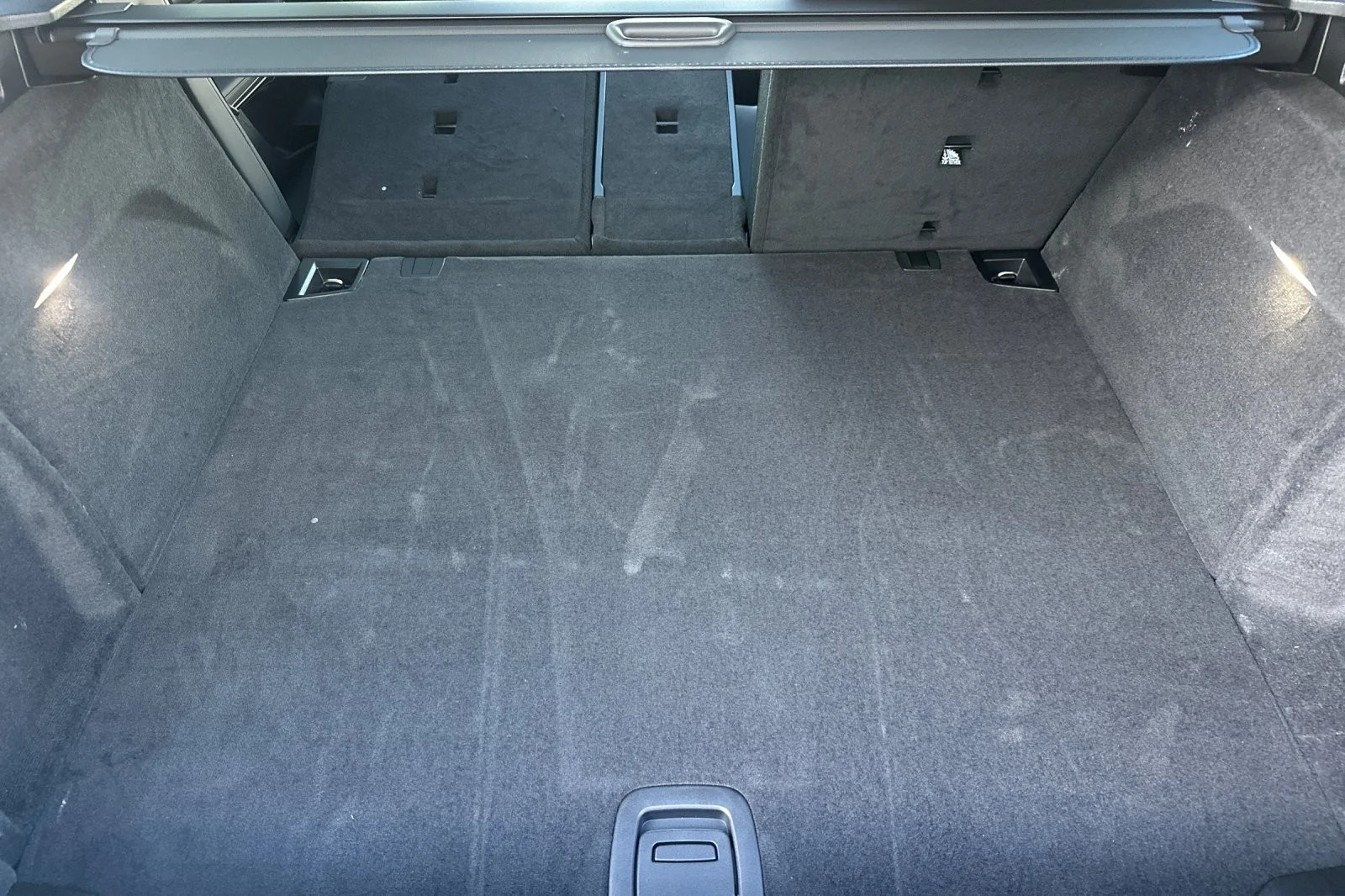 New 2026 Skyscraper Grey Metallic BMW sDrive40i image 14