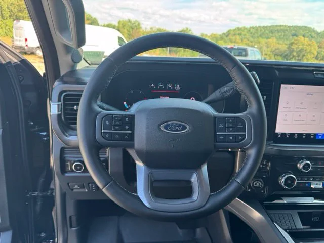 Used 2025 Blue Ford Lariat image 17