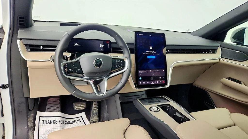 Used 2025 Crystal White Metallic Volvo Twin Motor Plus 6-Seater image 11