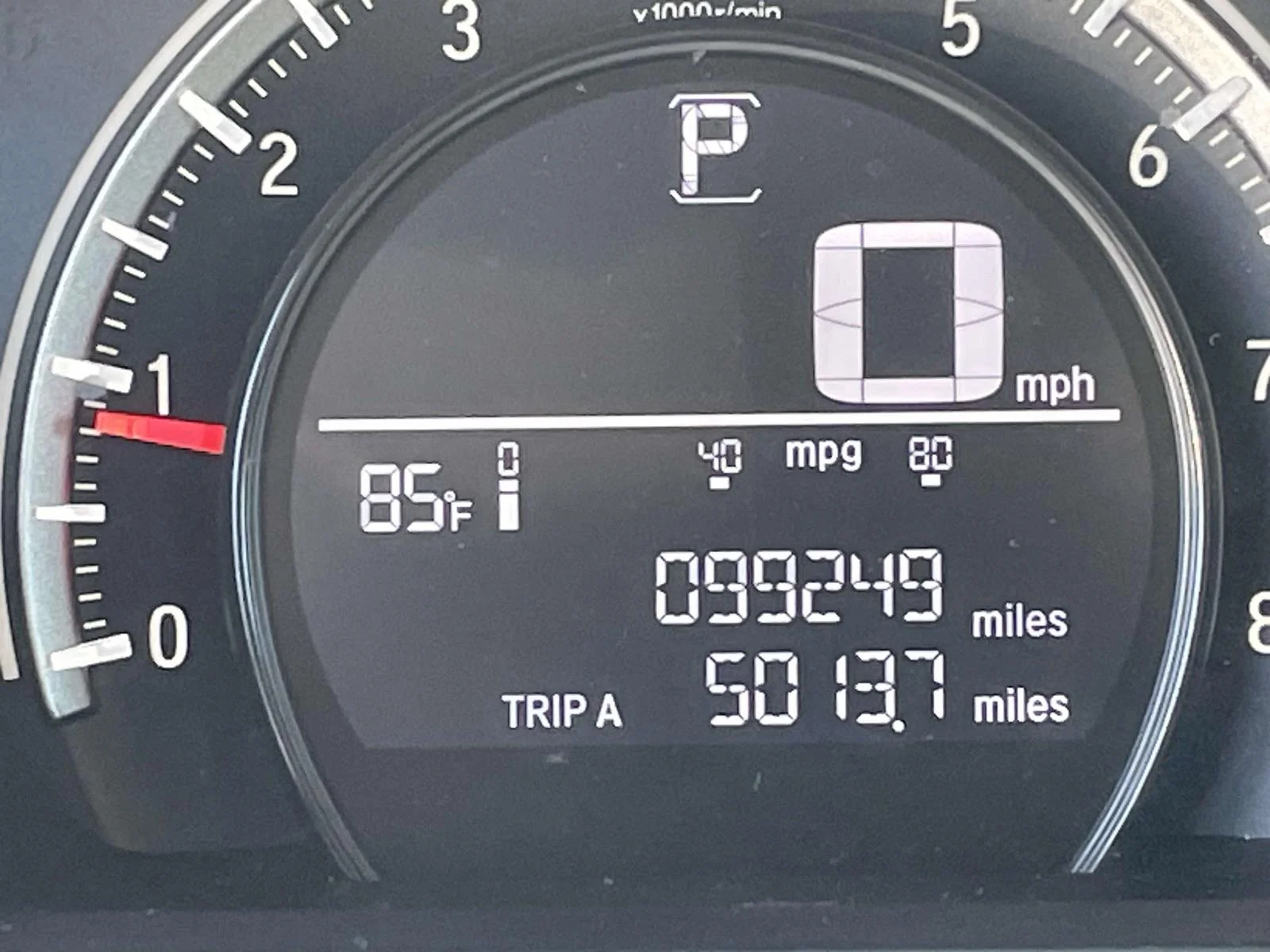 Used 2018 White Honda LX CVT image 14