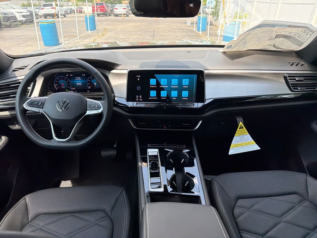 New 2026  Volkswagen 2.0T SE w/Technology image 13
