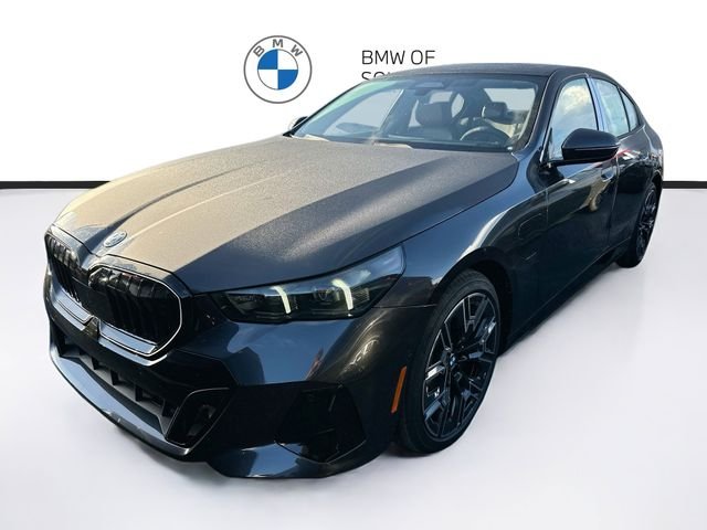 New 2027 Gray BMW 550e xDrive image 2