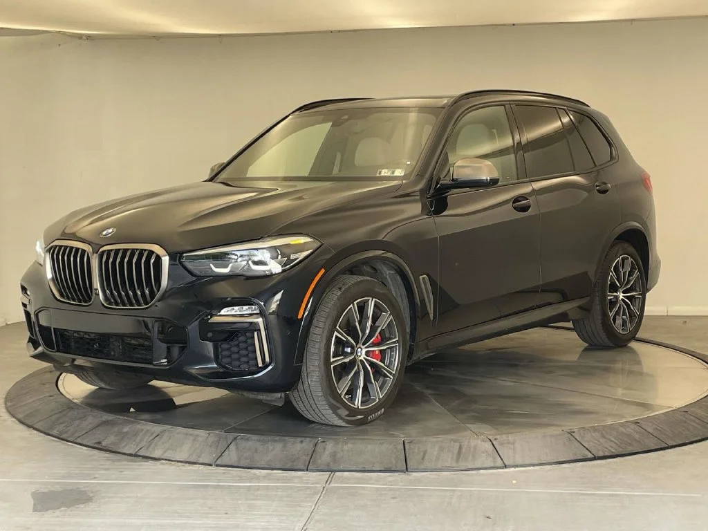 2021 BMW X5 M50i