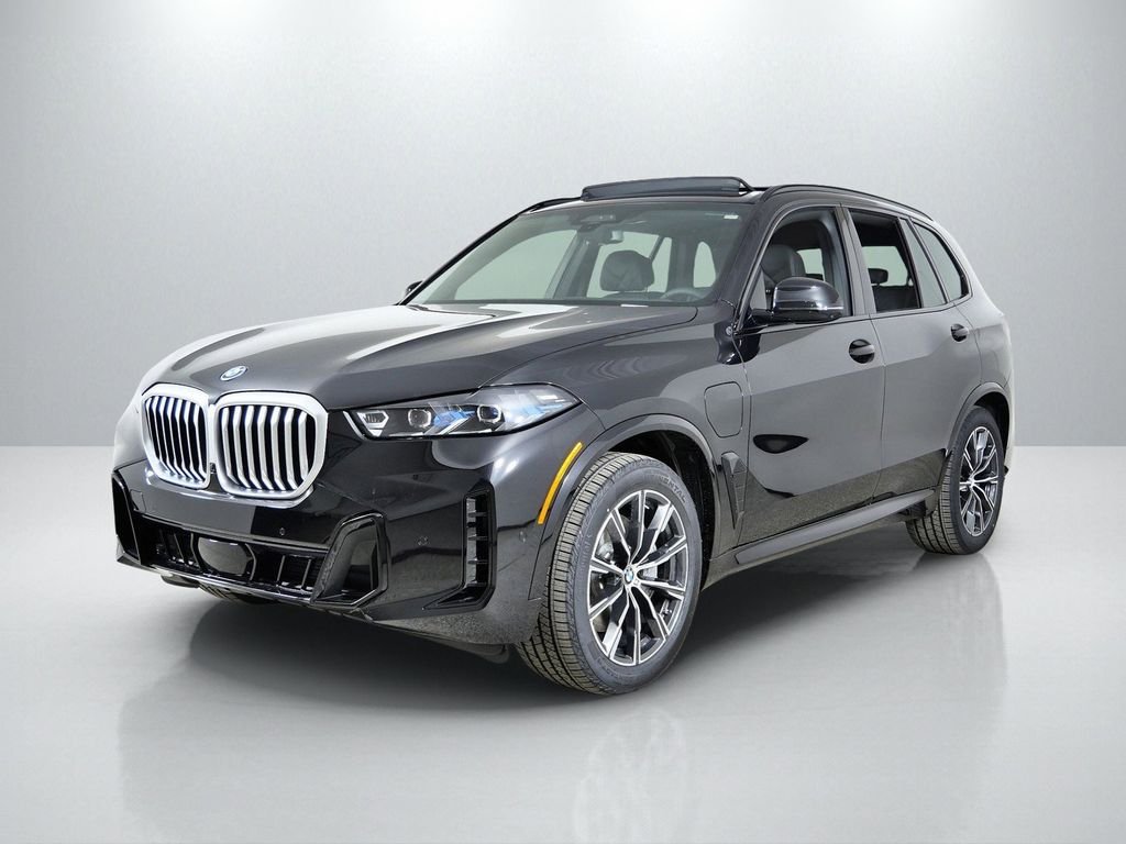 2026 BMW X5 xDrive50e's photo