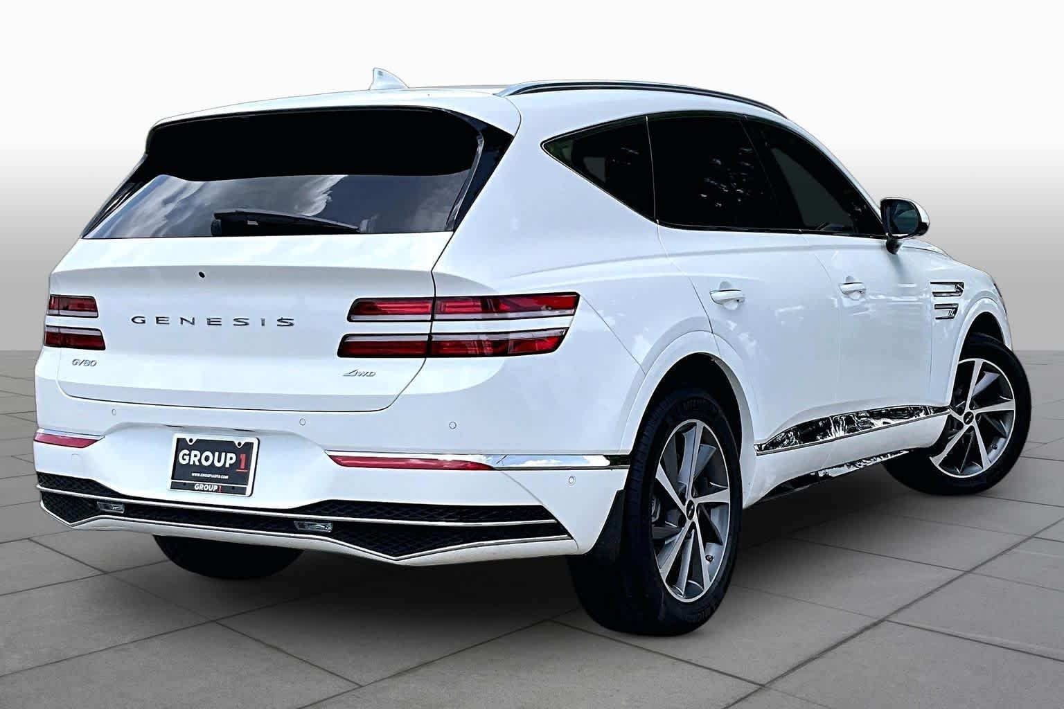 Certified Used 2026 Uyuni White Genesis 2.5T Advanced image 13