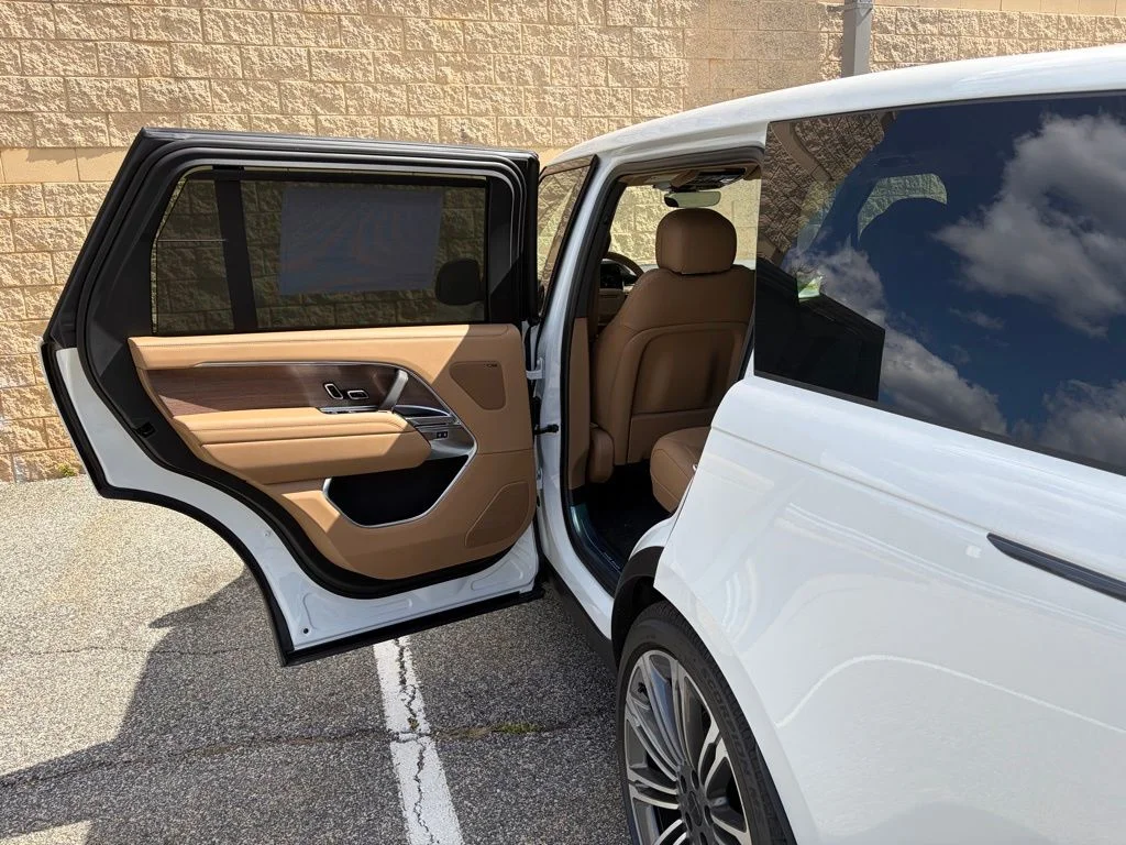 New 2026 Fuji White Land Rover SE image 12