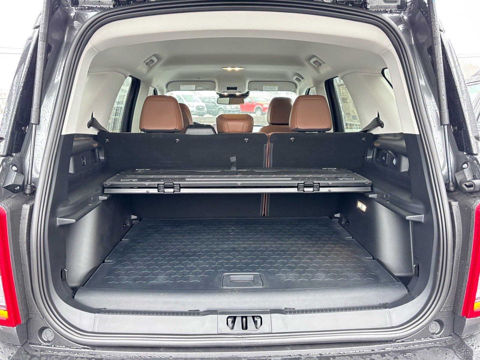 New 2025 Carbonized Gray Metallic Ford Outer Banks® image 12
