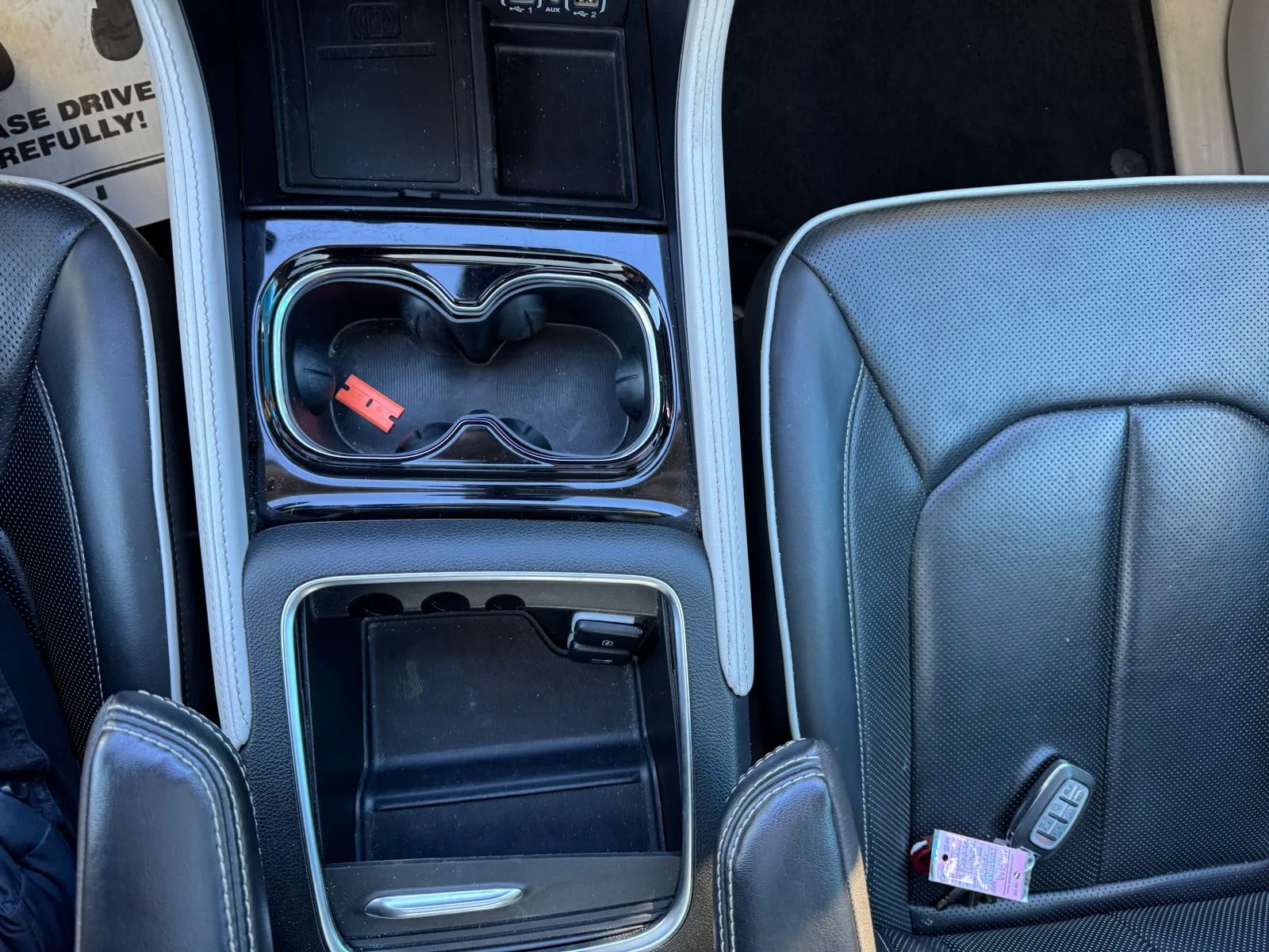 2024 Chrysler Pacifica Limited - Photo 16