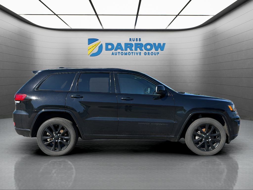 Used 2020 Black Jeep Altitude image 6