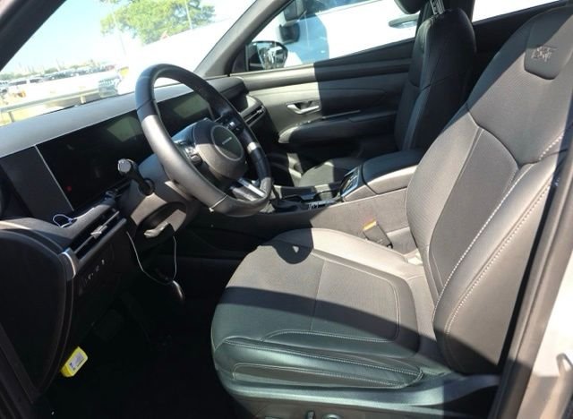 Certified Used 2025 Shimmering Silver Hyundai XRT image 8
