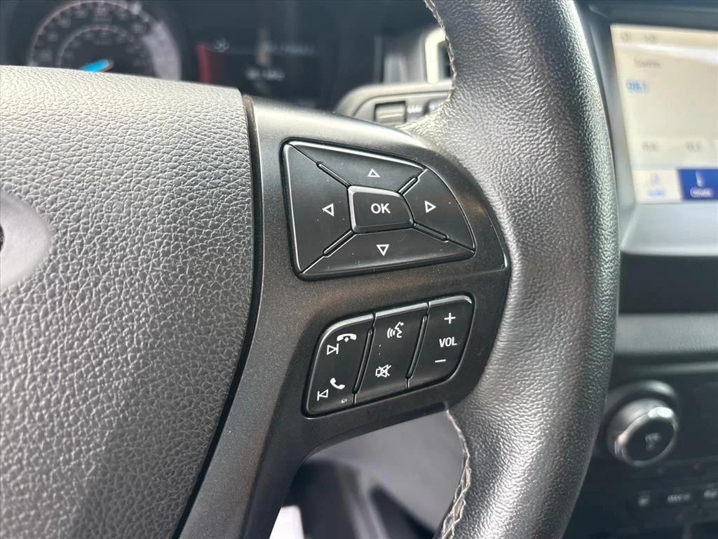 Used 2021 Black Ford Lariat image 28
