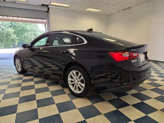 Used 2018 MOSAIC BLACK METALLIC Chevrolet LT image 5