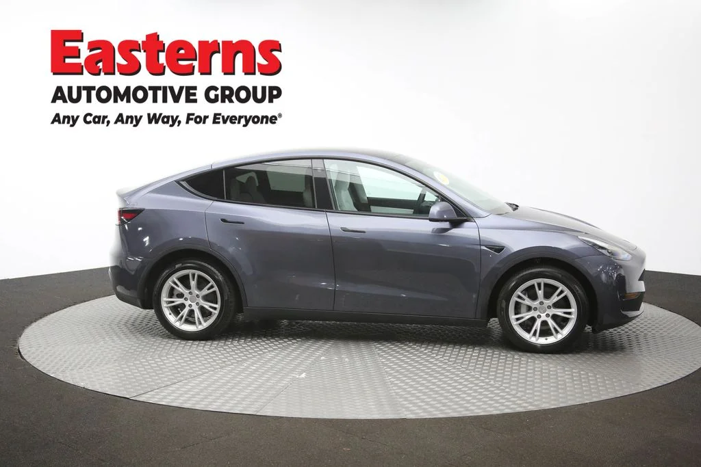 Used 2022 Gray Tesla Long Range image 40