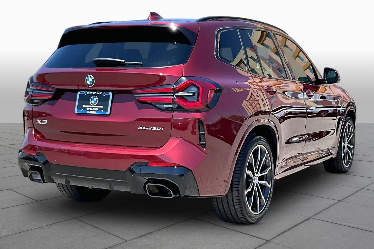 Used 2024 Aventurin Red Metallic BMW xDrive30i image 12
