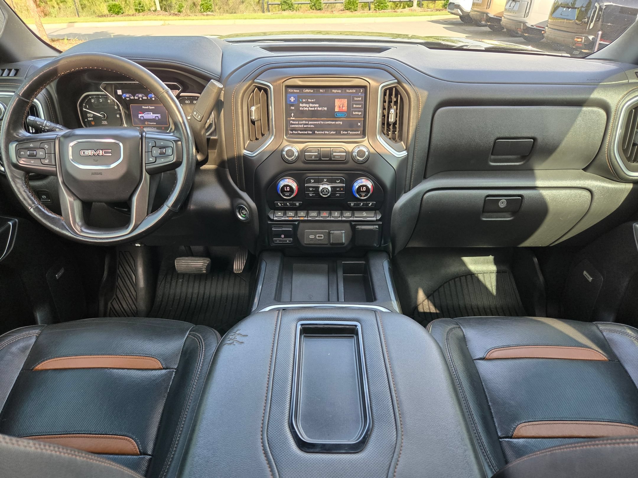 Used 2020 Onyx Black GMC AT4 image 10