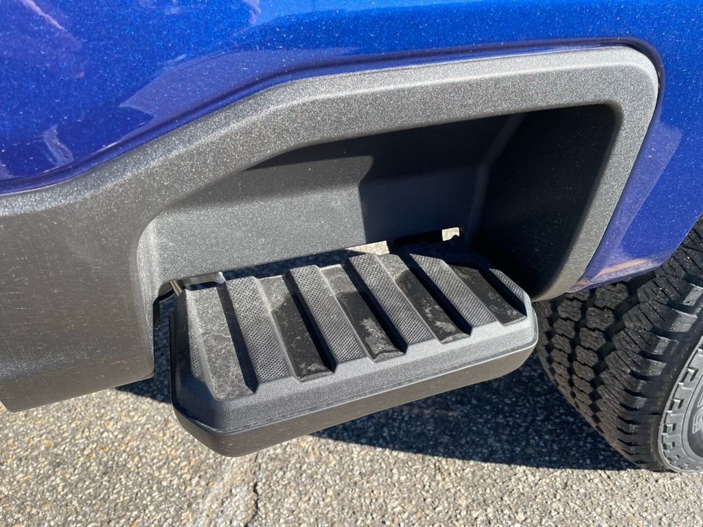 New 2026 Blue Ford XLT image 21
