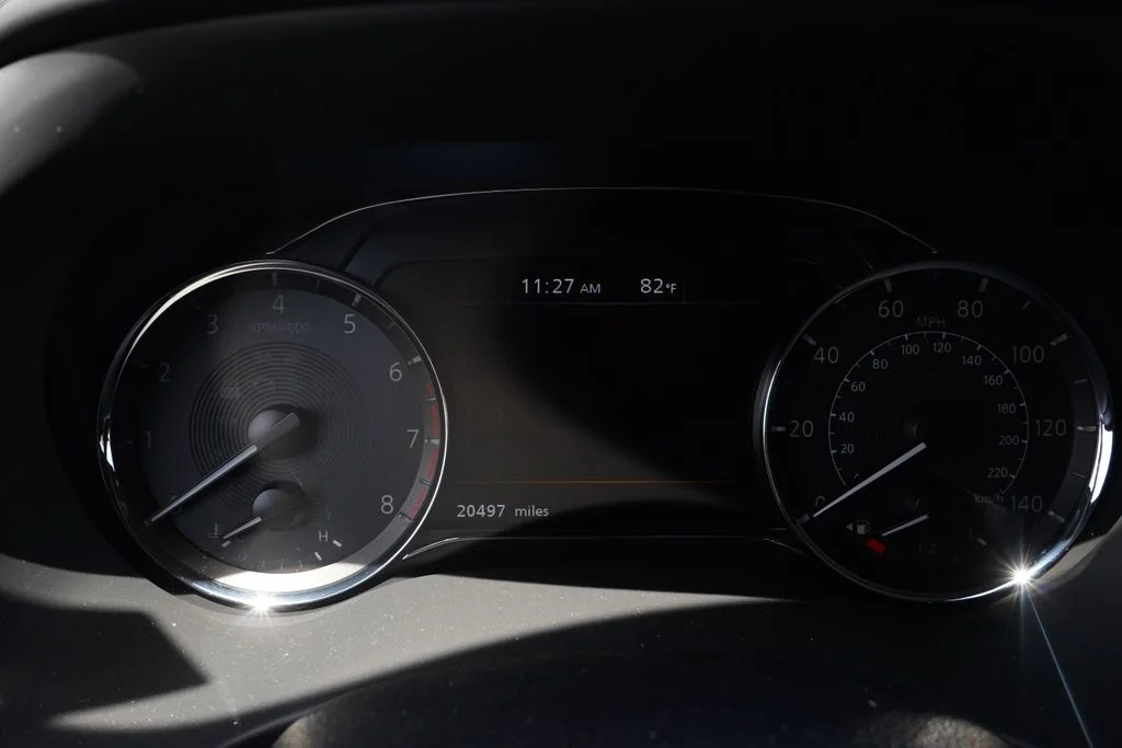 Used 2024 White INFINITI Sensory image 29