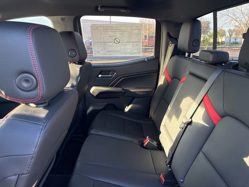2026 Chevrolet Colorado Z71 - Photo 20