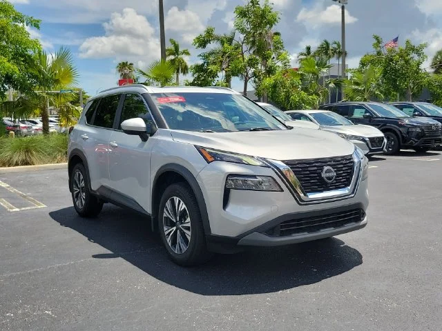 Certified Used 2023 Silver Nissan SV image 3