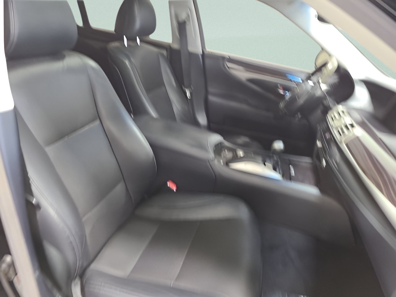 Used 2016 Obsidian Lexus 460 image 14