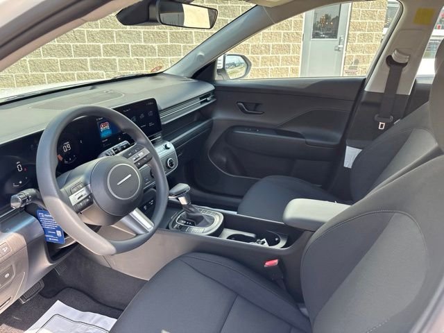 New 2027 Atlas White Hyundai SE image 16