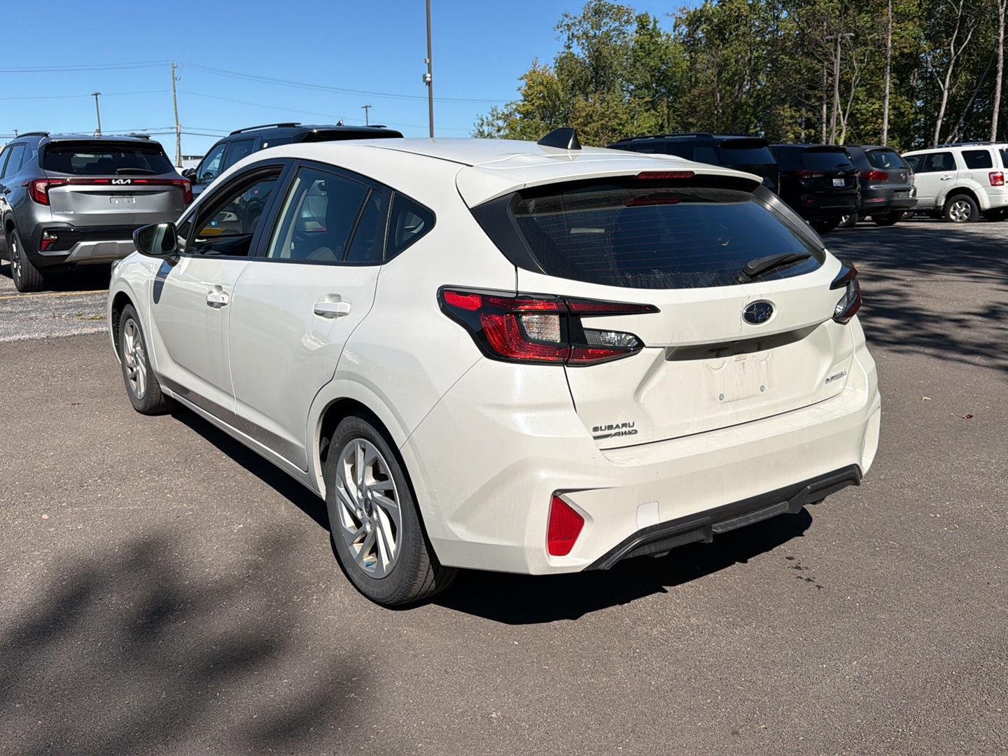 Used 2024 Crystal White Pearl Subaru  image 10