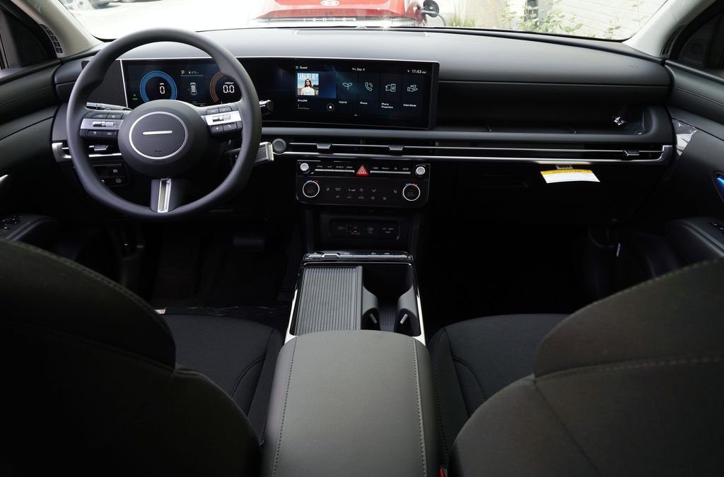 New 2026 Shimmering Silver Hyundai SEL image 24