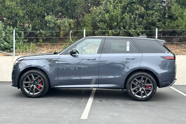 New 2026 Varesine Blue Land Rover Autobiography image 2